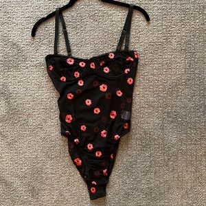 PRINCESS POLLY BODYSUIT